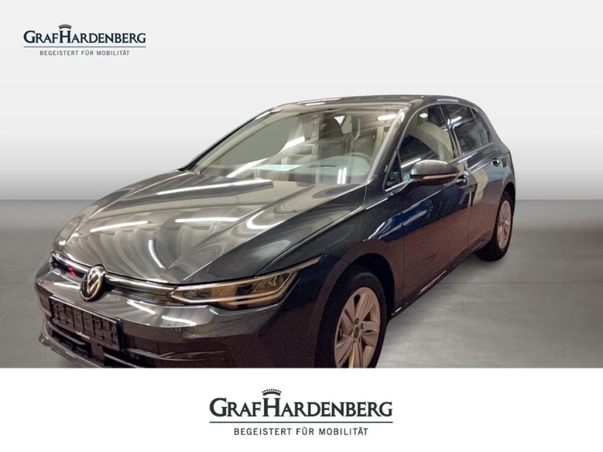 Volkswagen Golf VIII Lim. Life 1.5 l eTSI | SOFORT VERFÜGBAR !