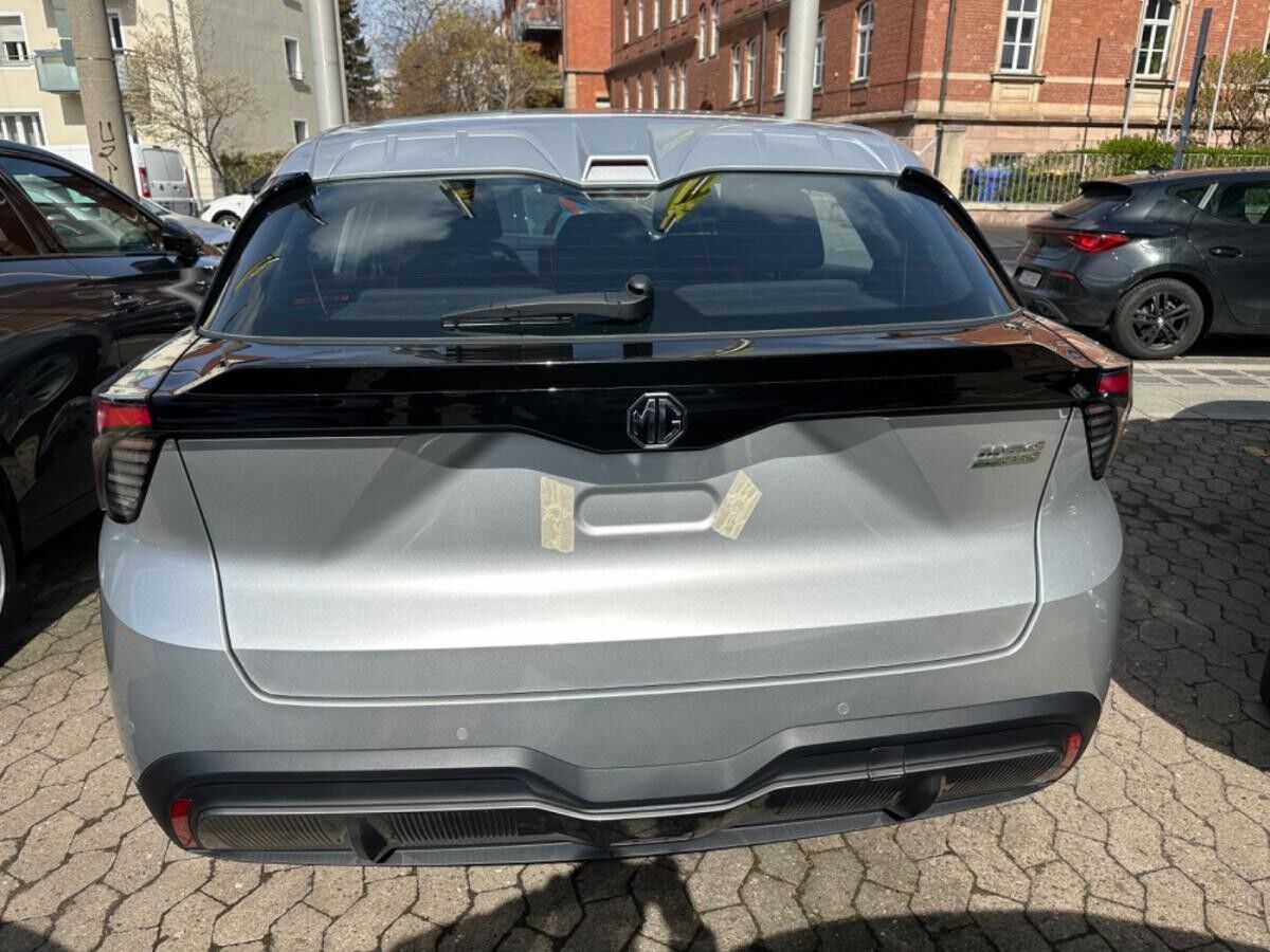 MG MG4 4 Standard h SpurH LED KlimaA PDC ACC