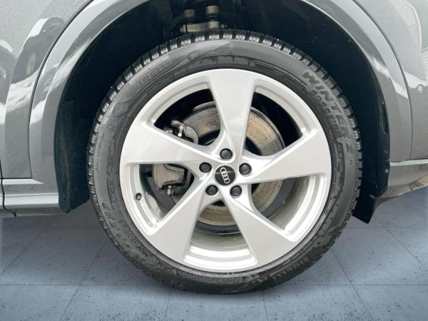 Audi Q5 SUV TDI qu. S tr. Matrix AHK 360 ParkAss