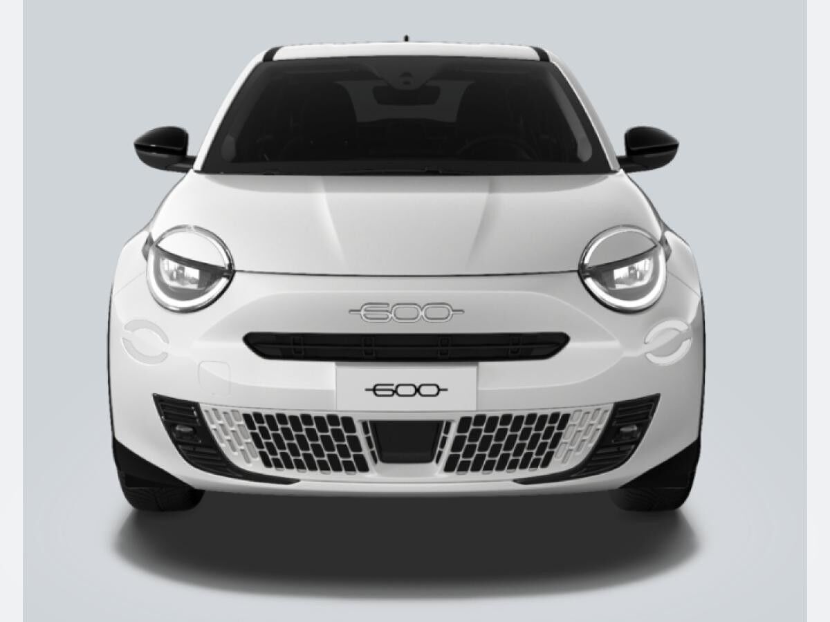 Fiat 600 110PS Hybrid Business Edition