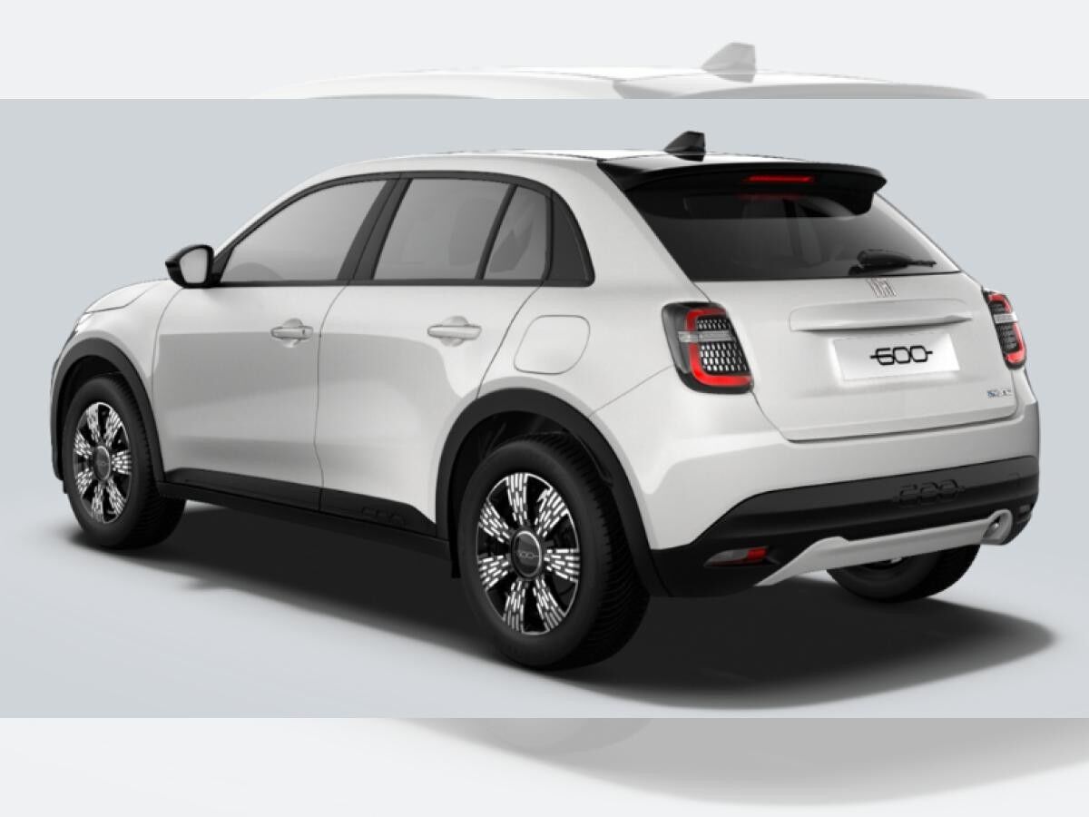 Fiat 600 110PS Hybrid Business Edition