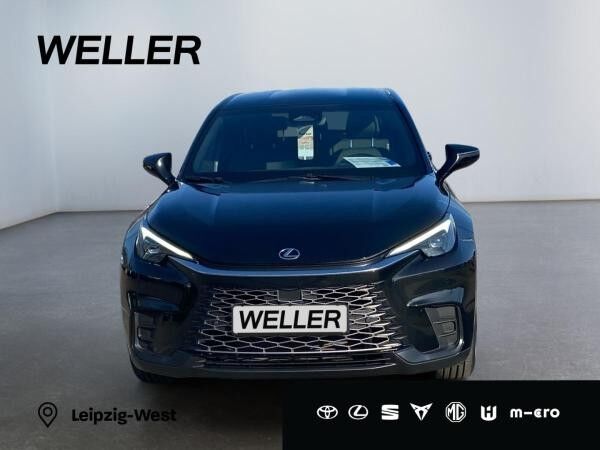 Lexus LBX Elegant Black Edition | FWD | Komfort Paket | sofort verfügbar