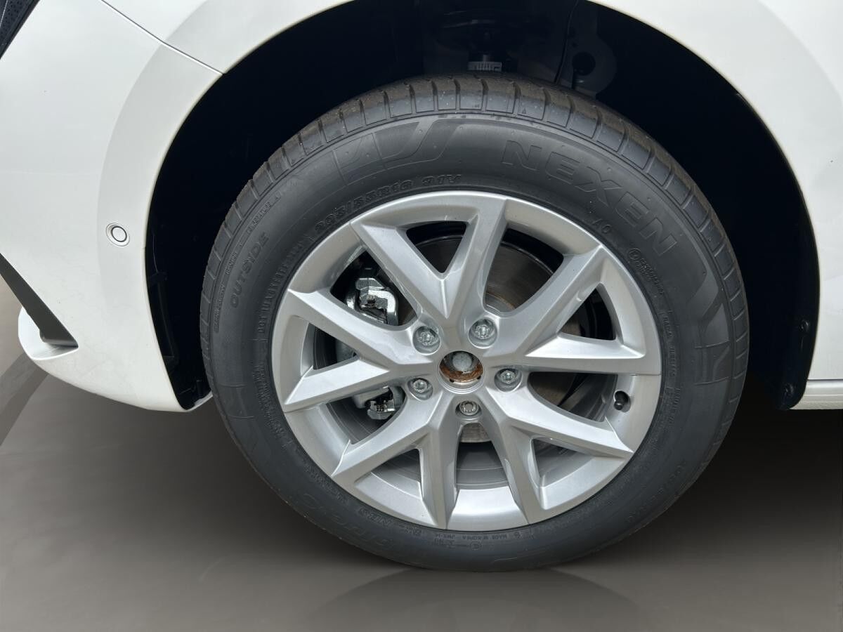 Seat Leon Road Edition 1.5 eTSI 110 kW (150 PS) 7-Gang-DSG