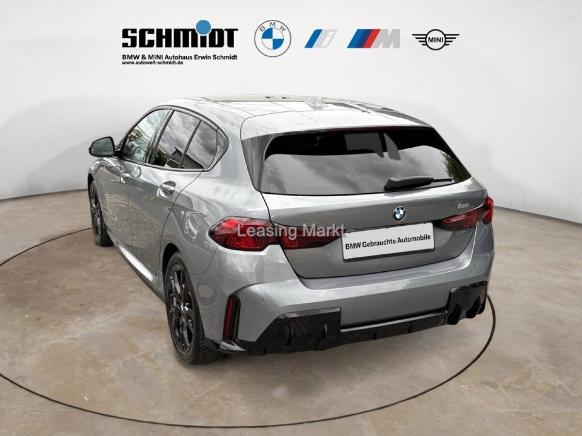 BMW 120 M Sport / NP= 51.220,- / AHK / Bowers /