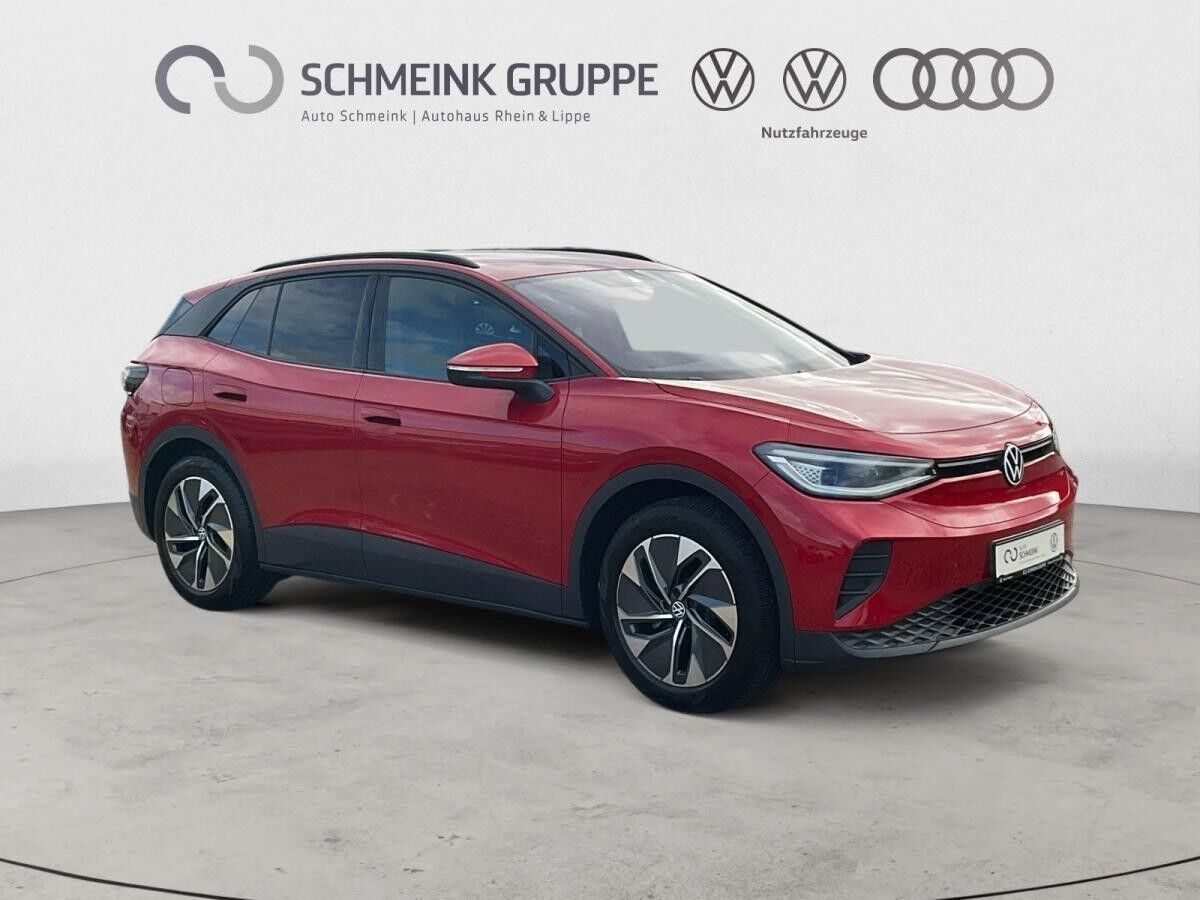 Volkswagen ID.4 Pure Allwetterreifen Wärmepumpe Navi