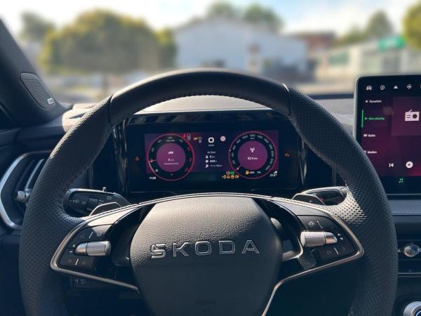 Skoda Kodiaq Sportline 2,0 TDI DSG 4x4 360° ACC*SONDERAKTION*