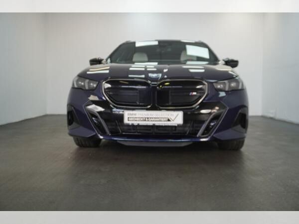 BMW i5 M60 xDr Touring M Sport Pro AHK,360 GRAD KAMERA,SITZBELÜFTUNG,AUTOBAHNASSISTENT,GLASDACH