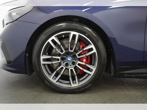 BMW i5 M60 xDr Touring M Sport Pro AHK,360 GRAD KAMERA,SITZBELÜFTUNG,AUTOBAHNASSISTENT,GLASDACH