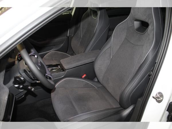 Skoda Superb Combi Sportline 2,0 TDI 110 kW 7-Gang-DSG