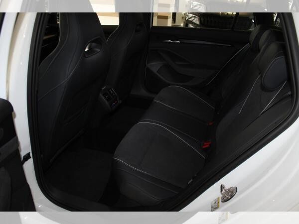 Skoda Superb Combi Sportline 2,0 TDI 110 kW 7-Gang-DSG
