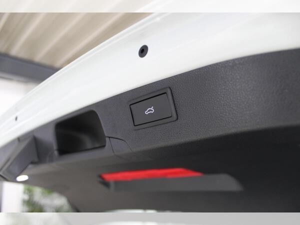 Skoda Superb Combi Sportline 2,0 TDI 110 kW 7-Gang-DSG