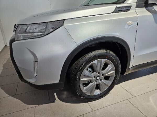 Suzuki Vitara Comfort 🩶Breitschwert Bonus 2 Jahre Anschluss Garantie👉91522 Ansbach
