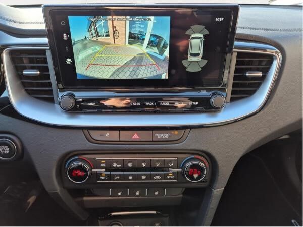Kia Ceed 1.5T DCT7 ULTIMATE | STYLE | SOUND | GEWERBLICH