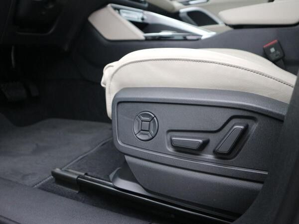 Audi Q5 SUV TDI quattro S line edition one*AHK*PANO*