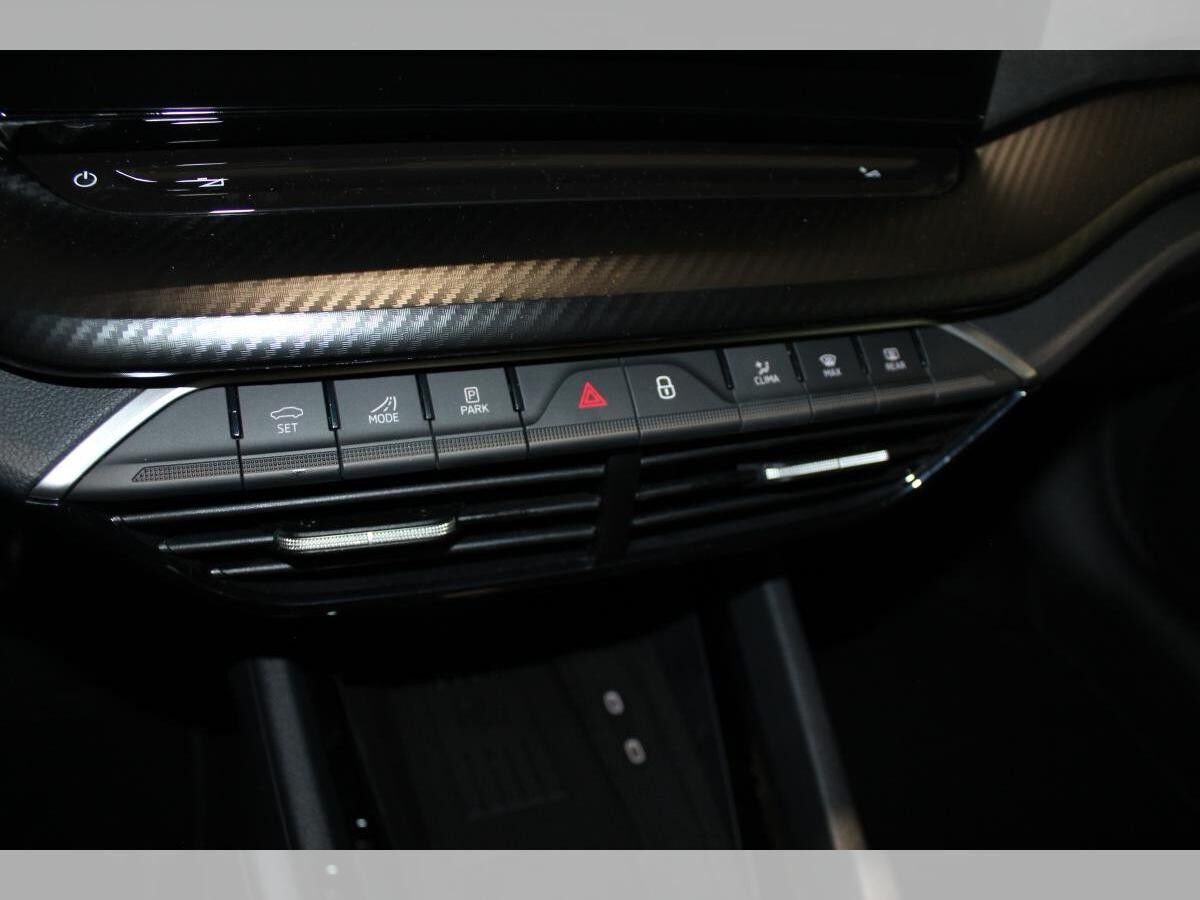 Skoda Octavia Combi RS 2,0 TSI 195 kW 7-Gang-DSG