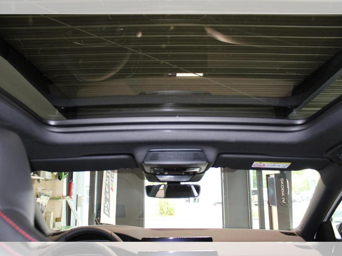 Skoda Octavia Combi RS 2,0 TSI 195 kW 7-Gang-DSG