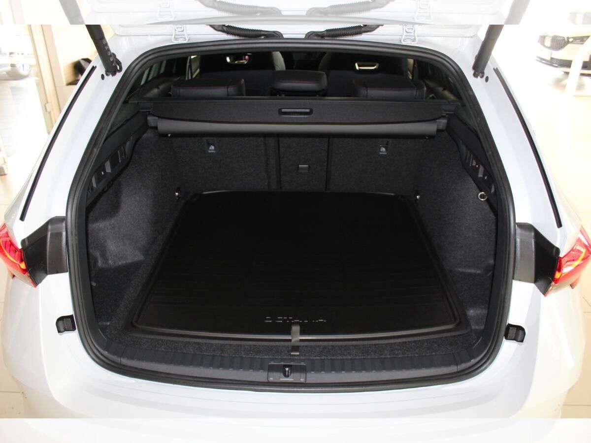 Skoda Octavia Combi RS 2,0 TSI 195 kW 7-Gang-DSG