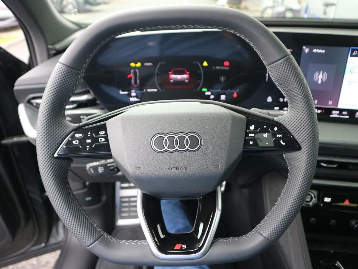 Audi Q5 SUV TDI quattro*S line*TECH PRO*MEMORY*LUFT* Audi Q5 SUV TDI quattro*S line*TECH PRO*MEMORY*LUFT*