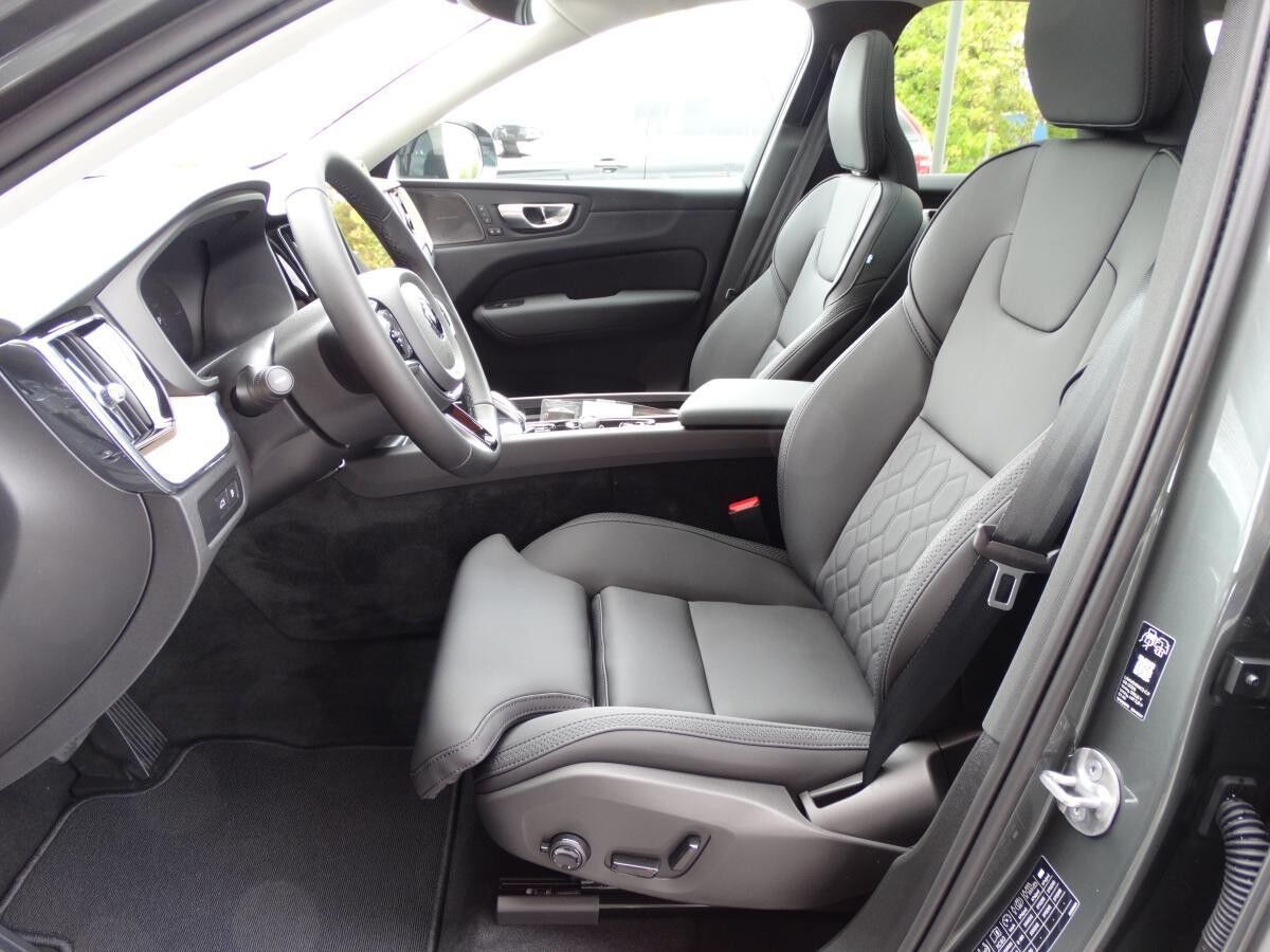 Volvo XC60 T6 AWD Plus Dark