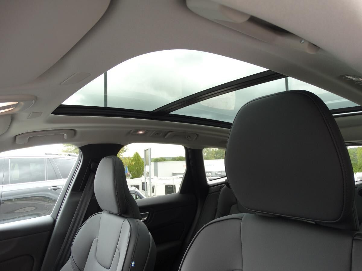 Volvo XC60 T6 AWD Plus Dark