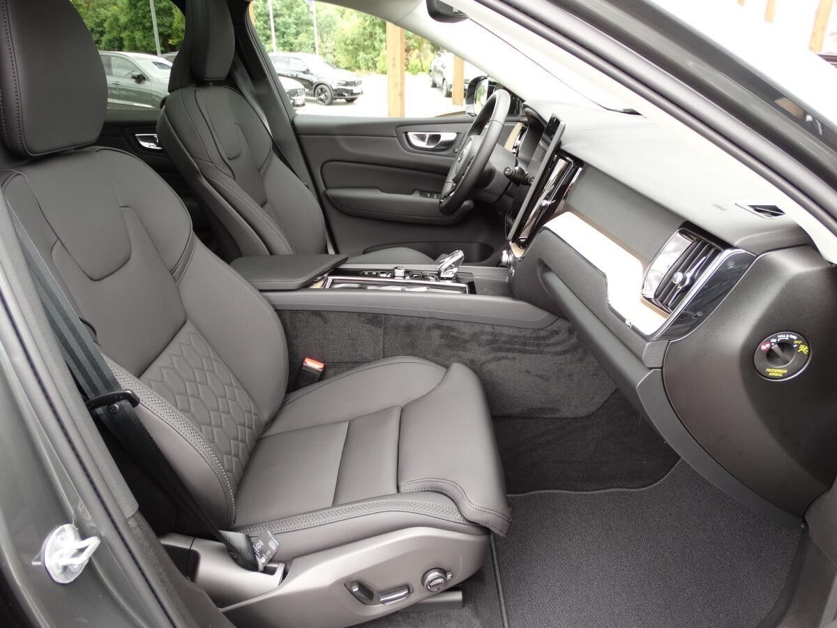 Volvo XC60 T6 AWD Plus Dark
