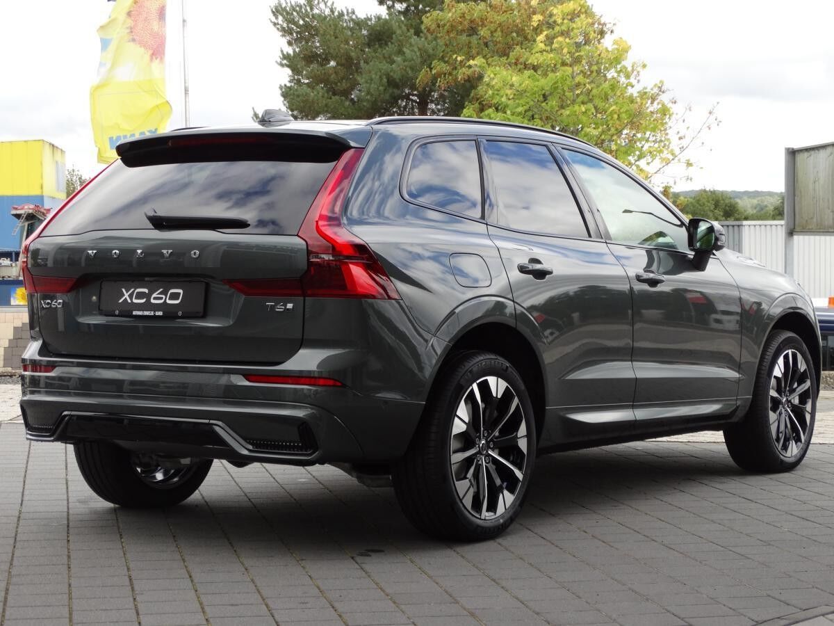 Volvo XC60 T6 AWD Plus Dark