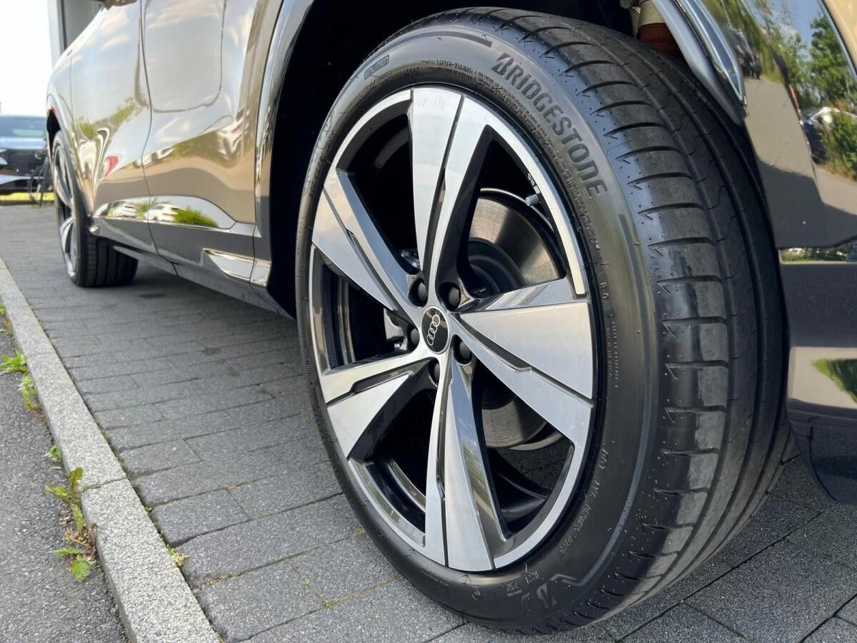 Audi Q5 Sportback TDI quattro S tronic