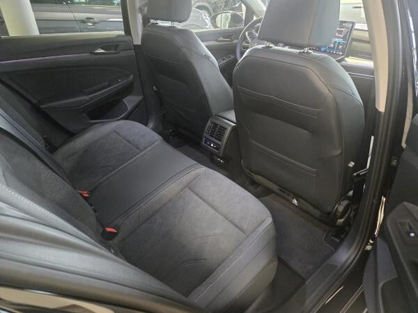 Volkswagen Golf Style 1,5 l TSI //SOFORT VERF.// 150PS -  HUD/LED/E-Sitze/Navi usw.