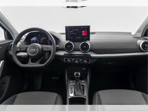 Audi Q2 Advanced 35 TFSI S tr: AHK VIRTUAL PDC MATRIX