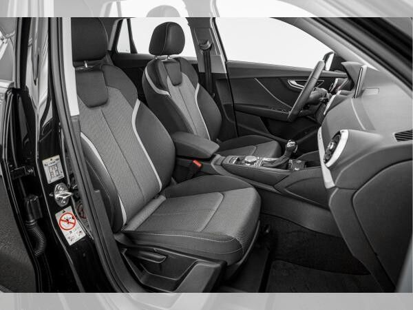 Audi Q2 S line 30 TDI S tr. AHK VIRTUAL PDC NAVI MATRIX
