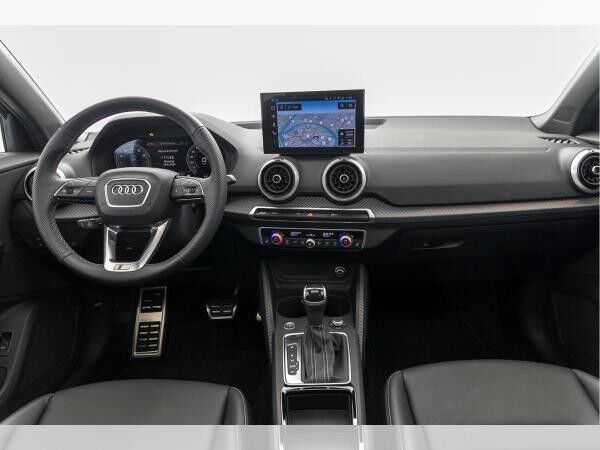 Audi Q2 Advanced 35 TFSI S tr. AHK MATRIX PANO RFK