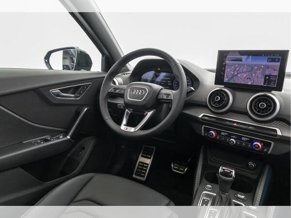 Audi Q2 Advanced 35 TFSI S tr. AHK MATRIX PANO RFK