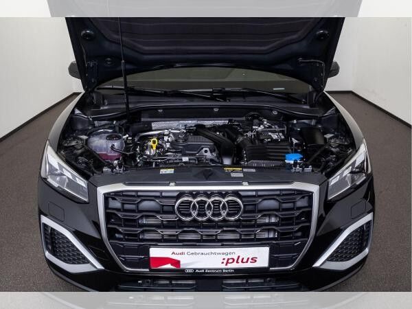 Audi Q2 Advanced 35 TFSI S tr. AHK MATRIX PANO RFK