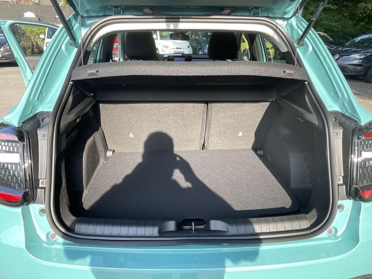 Fiat 600 Hybrid NAVI|LED|SHZ|CarPlay|Bluetooth|USB