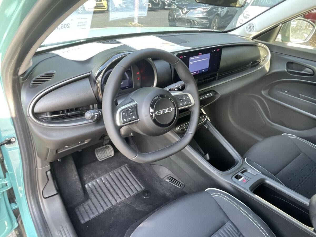 Fiat 600 Hybrid NAVI|LED|SHZ|CarPlay|Bluetooth|USB