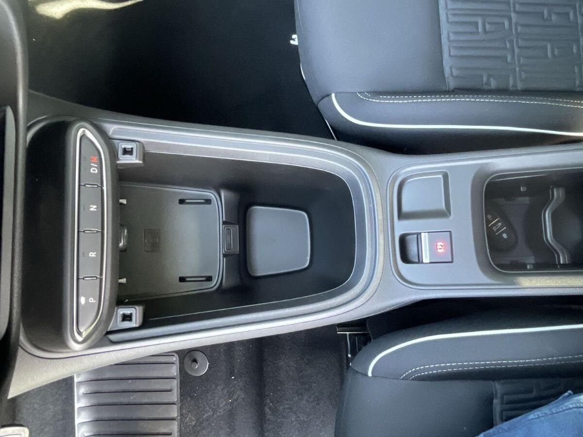 Fiat 600 Hybrid NAVI|LED|SHZ|CarPlay|Bluetooth|USB