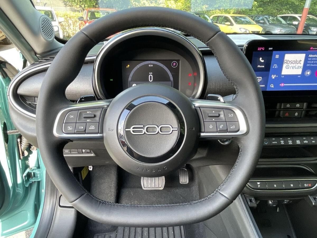 Fiat 600 Hybrid NAVI|LED|SHZ|CarPlay|Bluetooth|USB