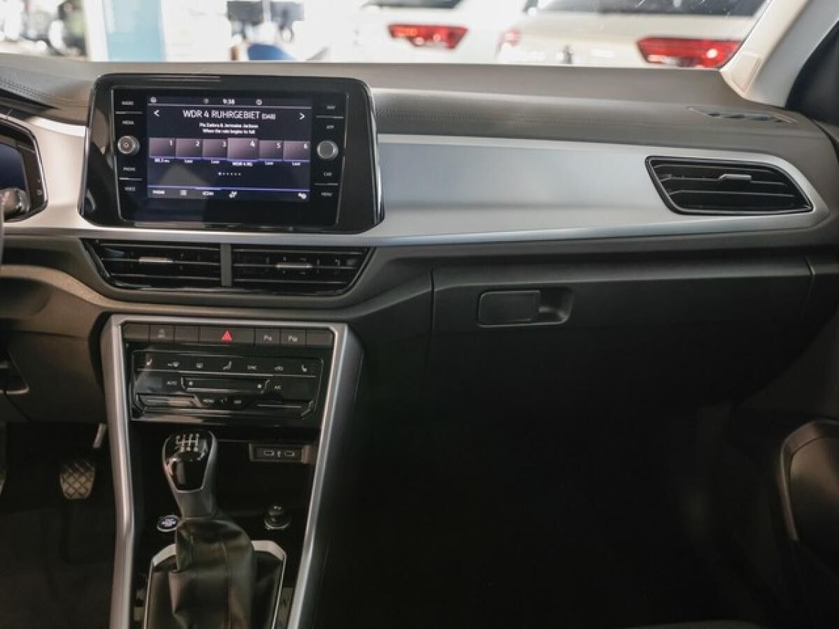 Volkswagen T-Roc 1,5 TSI Life ACC SideAssist Navi LED-Plus