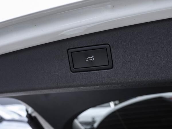Volkswagen Tiguan "R-LINE" 1,5 l eHybrid 6-Gang DSG