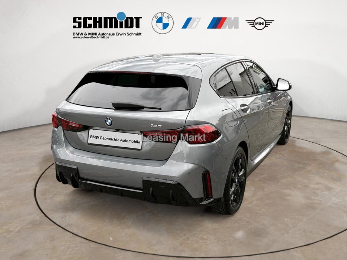 BMW 120 M Sport / NP= 51.220,- / AHK / Bowers /