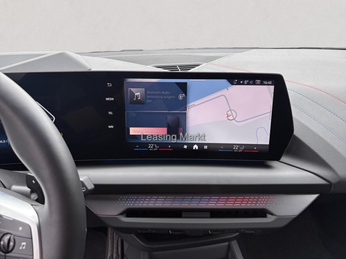 BMW 120 M Sport / NP= 51.220,- / AHK / Bowers /