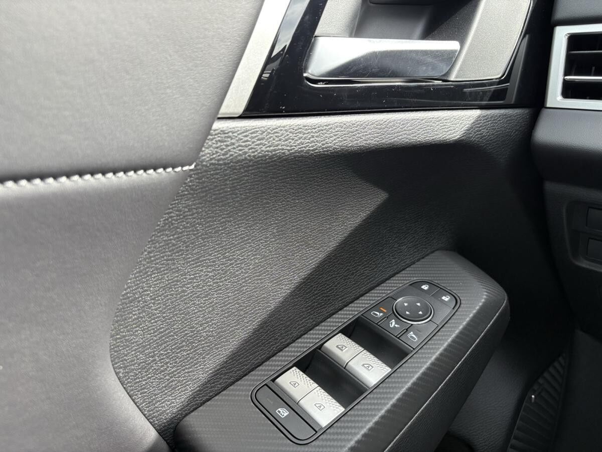 Mitsubishi Outlander Plug-in Hybrid Intro Edition 2.4l