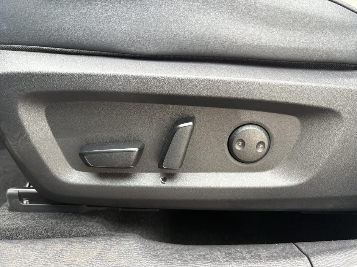 Mitsubishi Outlander Plug-in Hybrid Intro Edition 2.4l