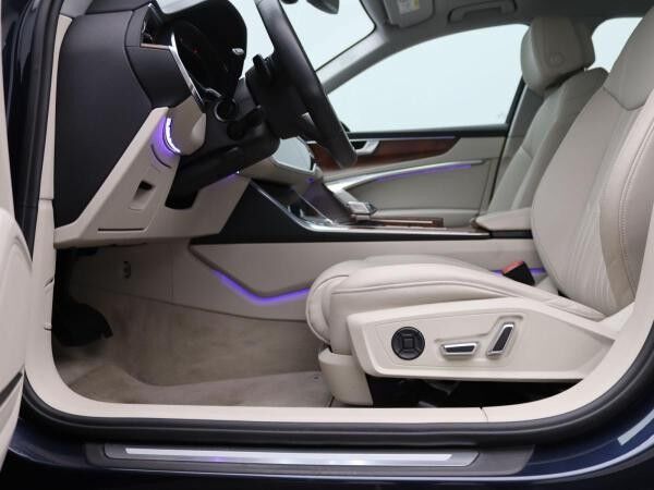 Audi A6 Limousine design 50 TDI quattro / Pano, AHK