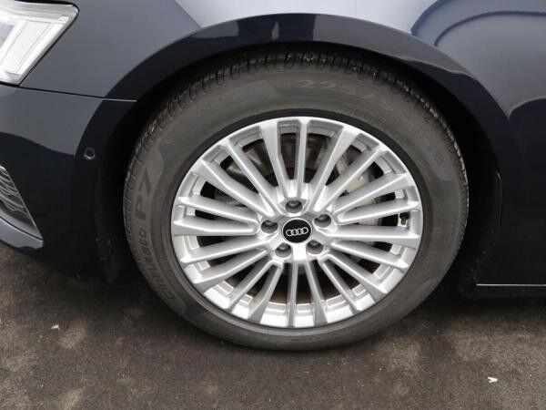 Audi A6 Limousine design 50 TDI quattro / Pano, AHK