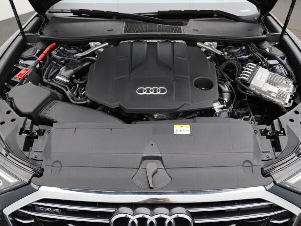 Audi A6 Limousine design 50 TDI quattro / Pano, AHK