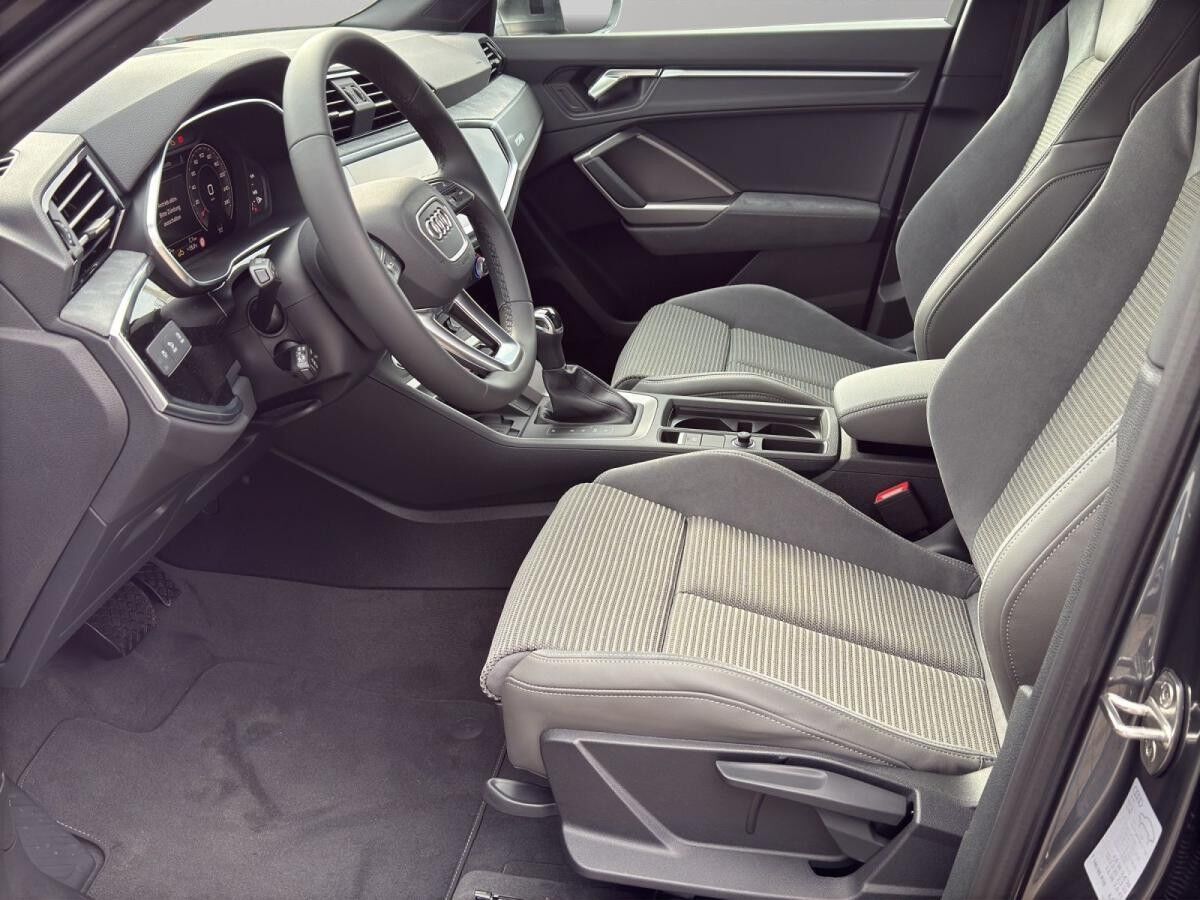 Audi Q3 Sportback S line 35 TFSI S tronic+AHK+LED