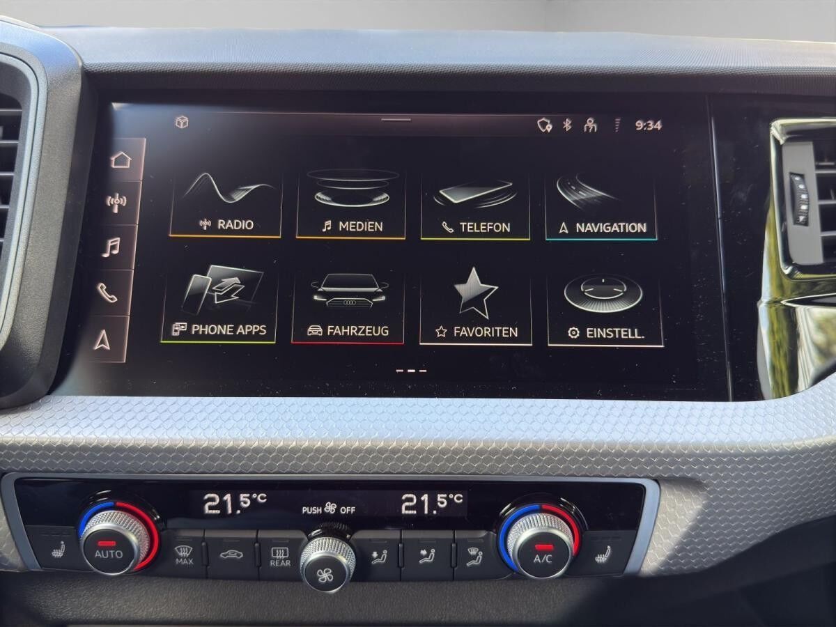 Audi A1 Sportback S line 35 TFSI S tronic Optik schw.