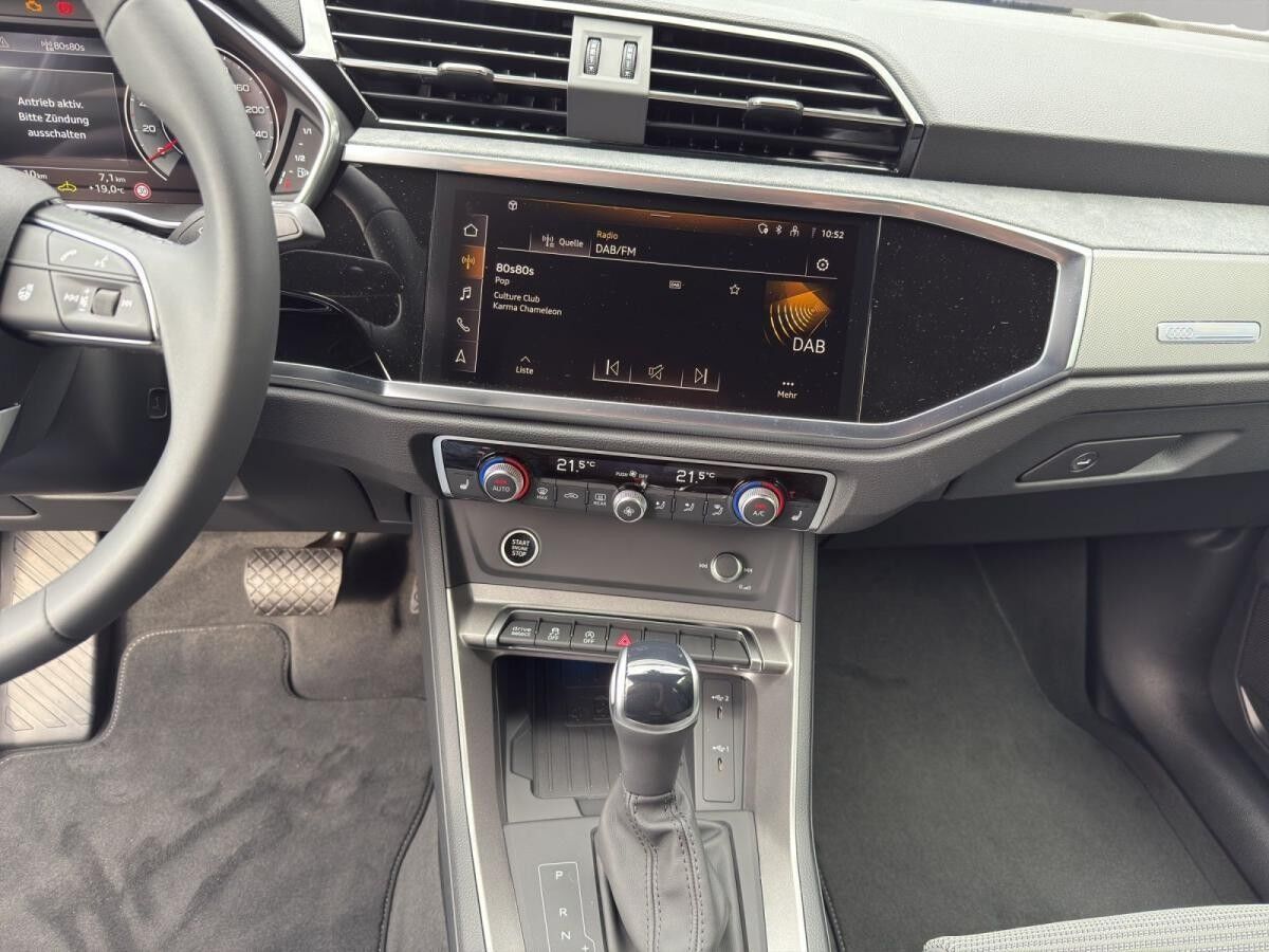 Audi Q3 Sportback S line 35 TFSI S tronic+AHK+LED