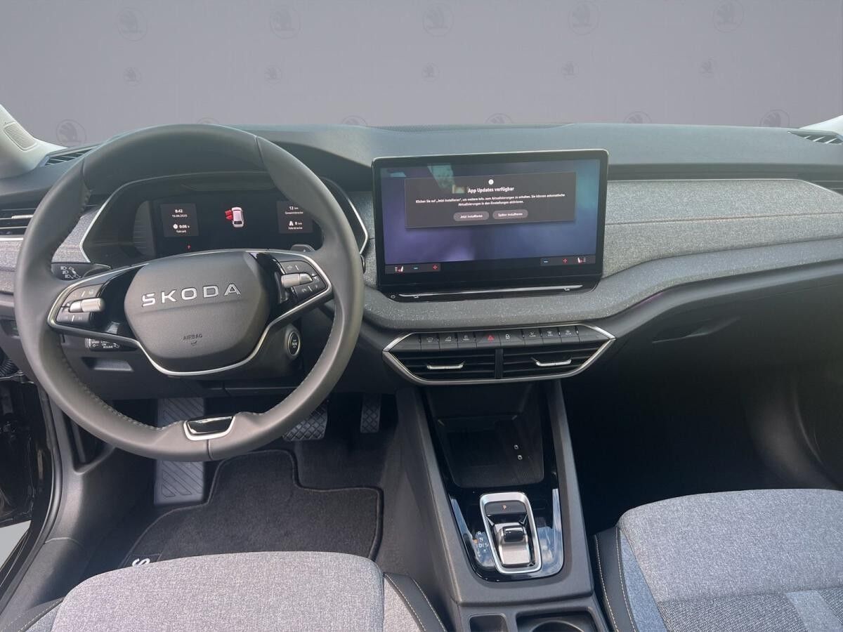 Skoda Octavia Combi Tour 2.0 TDI DSG AHK LED NAVI DAB